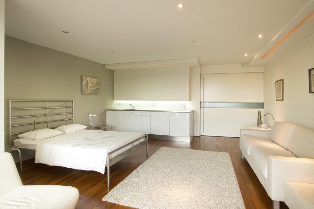 Luxury Penthouse Apartment Prague Exterior photo